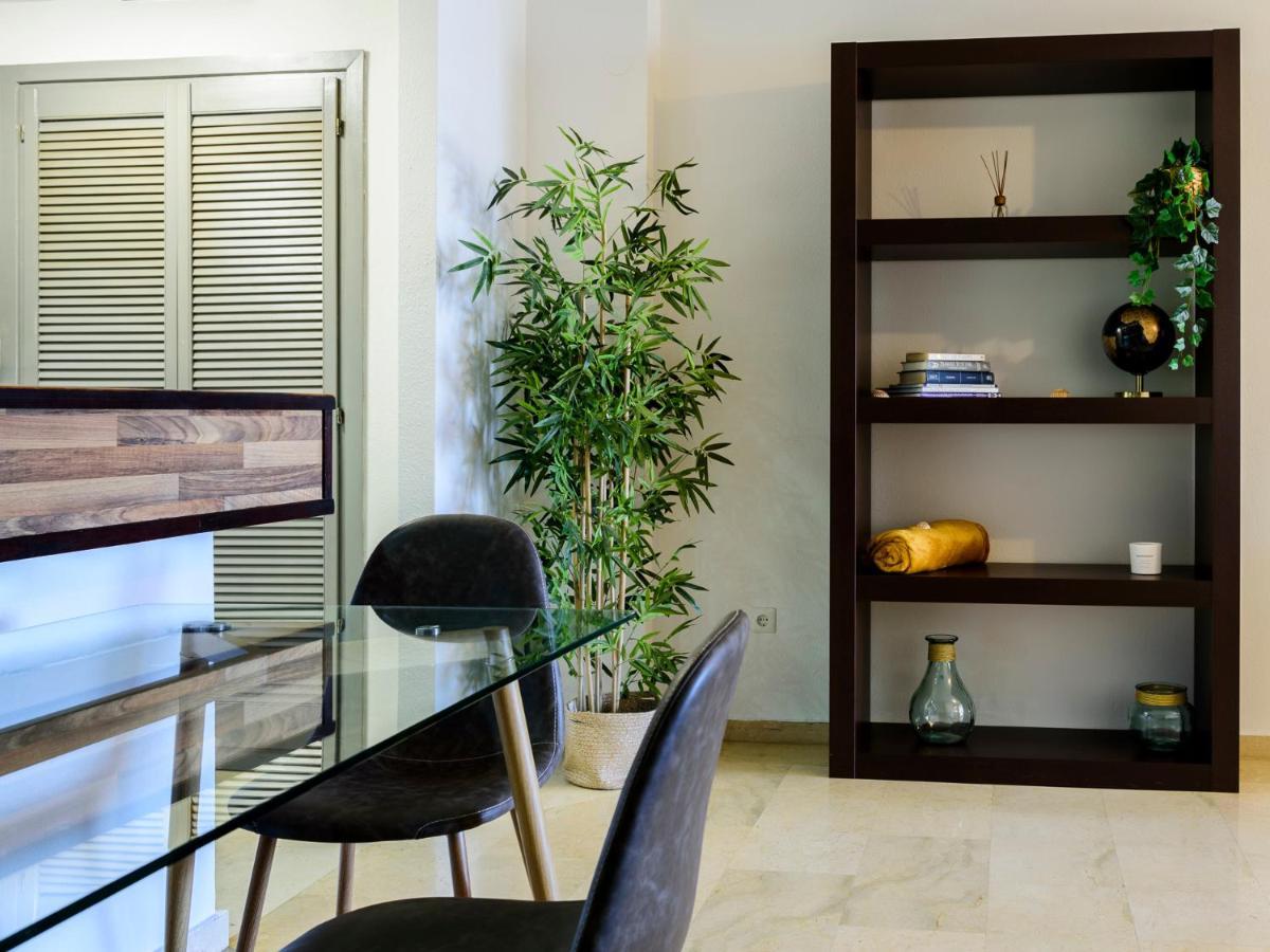 Estepona Marina With Sea Views, Pool And Parking Exterior photo