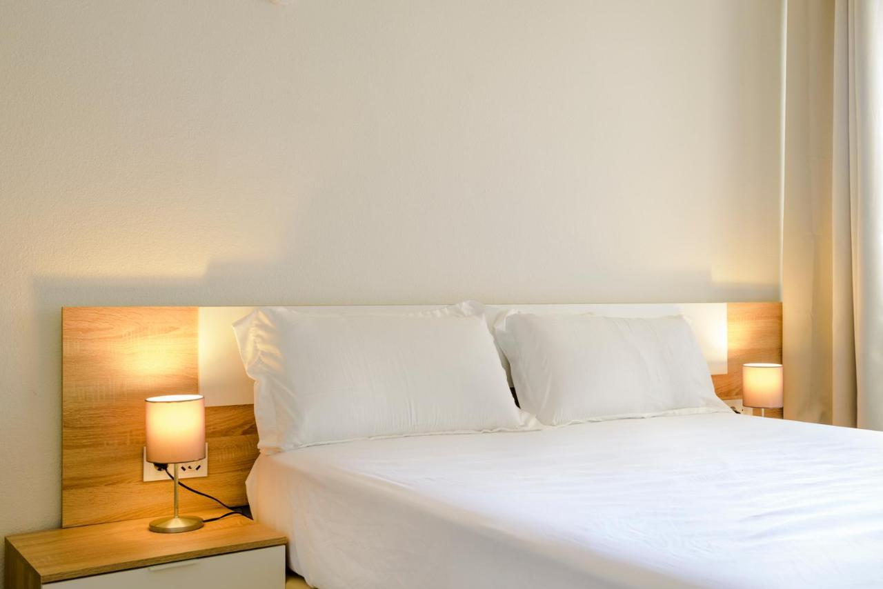 Estepona Marina With Sea Views, Pool And Parking Exterior photo
